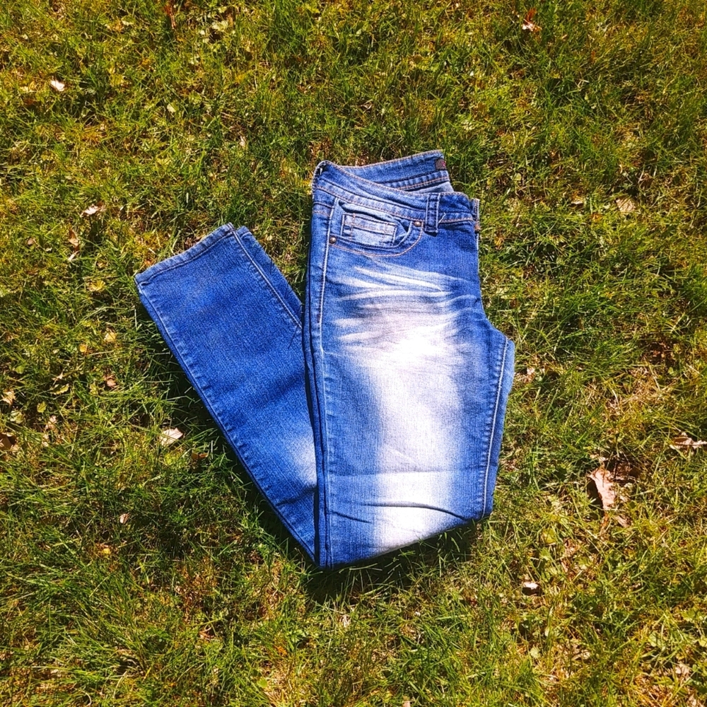 Glo Washed Out Skinny Jeans